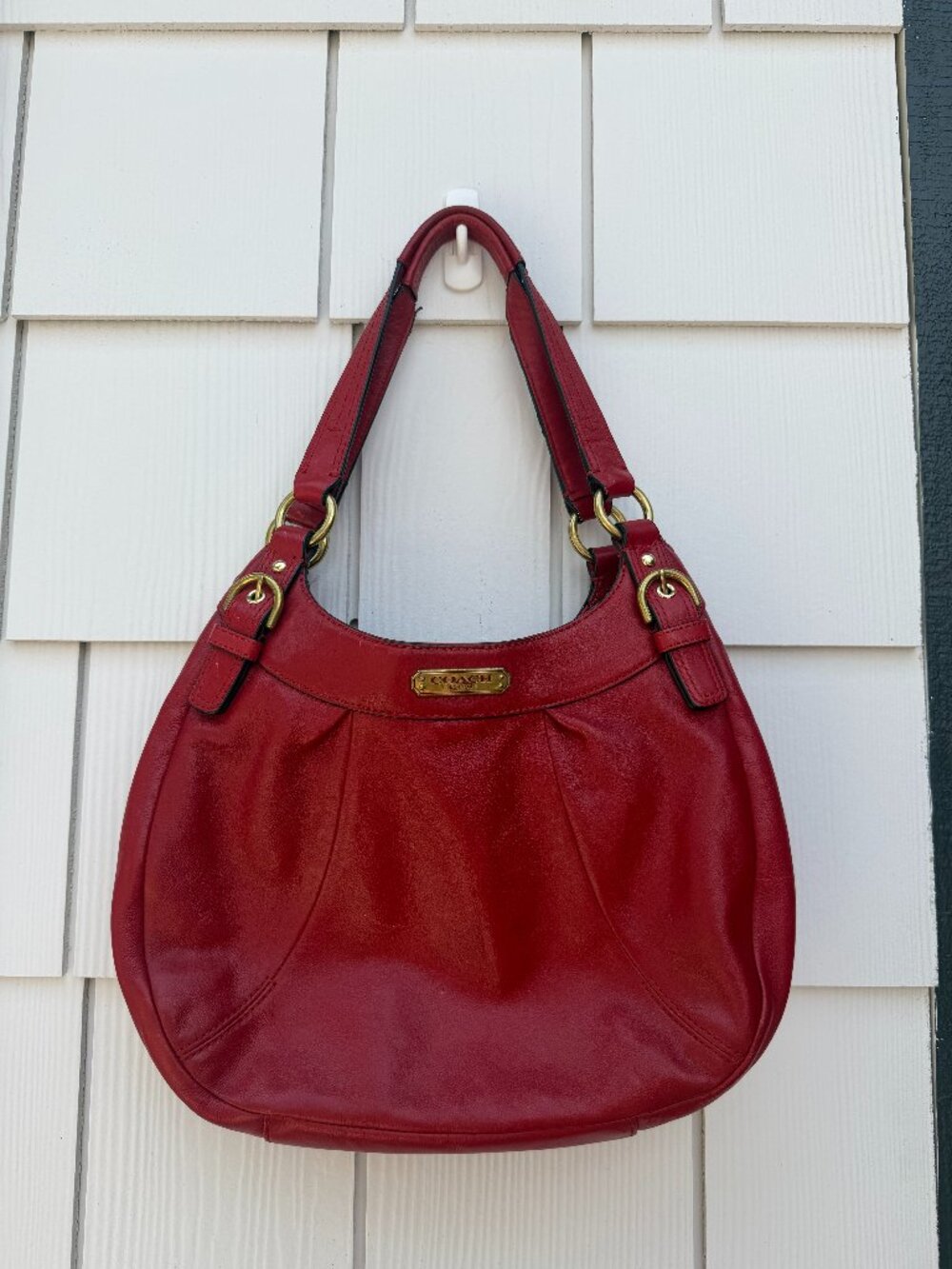 Coach Red Leather Hobo Bag F19453 Shoulder Purse Brass Hardware Large Handbag